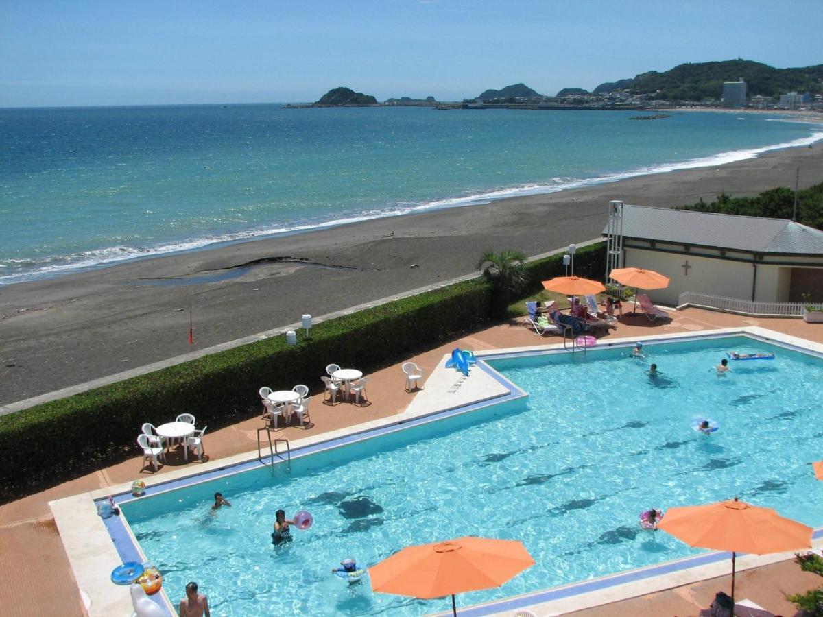 Kamogawa Grand Hotel Esterno foto
