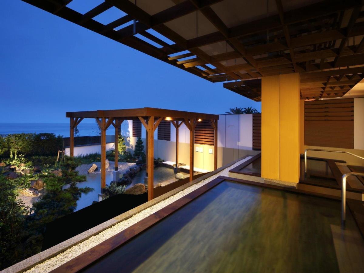 Kamogawa Grand Hotel Esterno foto