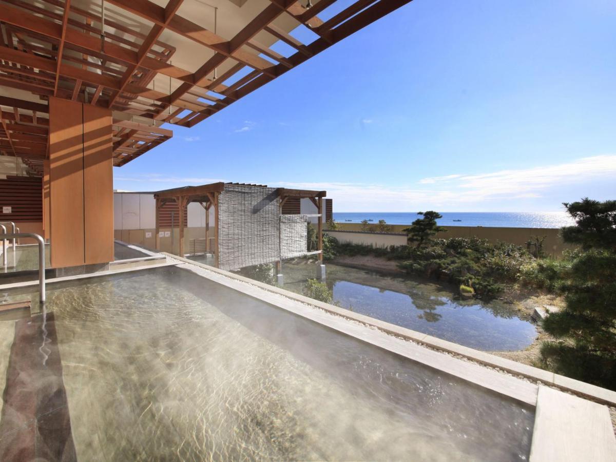 Kamogawa Grand Hotel Esterno foto