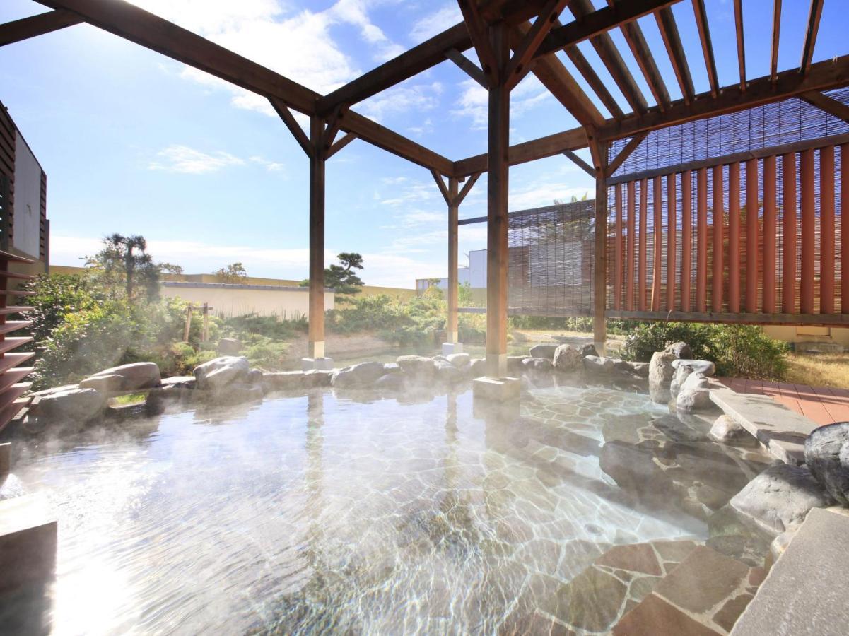 Kamogawa Grand Hotel Esterno foto